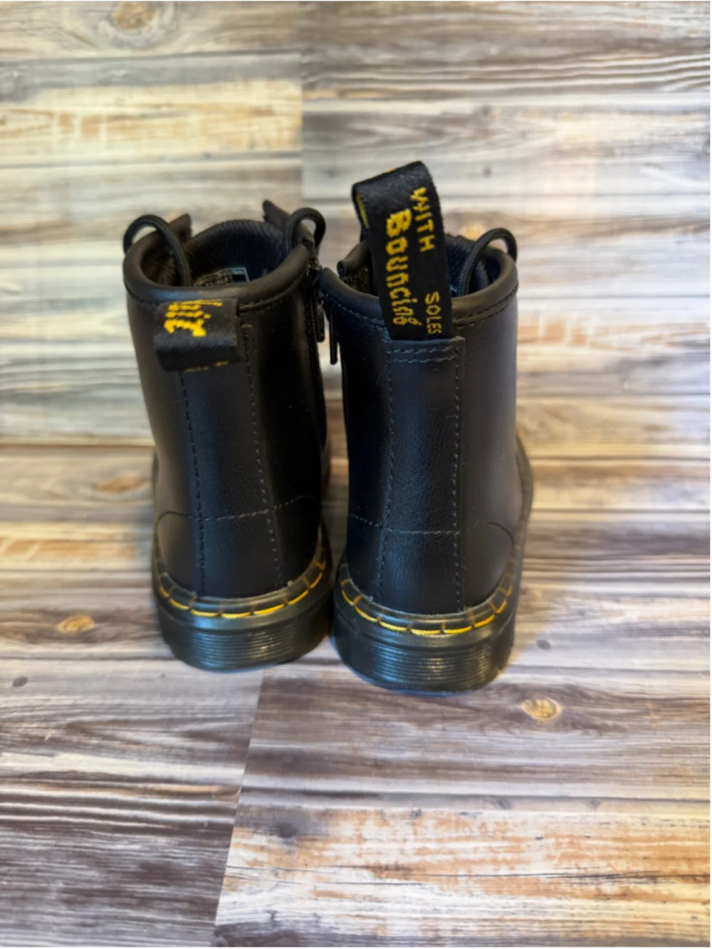 Dr Martens kids toddler Zavala Lace Up Boot Black combat boots size 8
